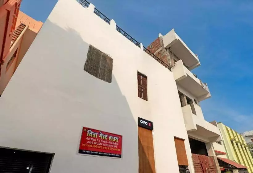 ホテル Oyo Flagship Chitra Guest House