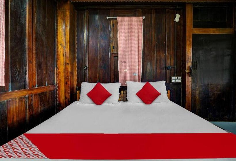 ホテル Oyo Flagship Meadow View Inn