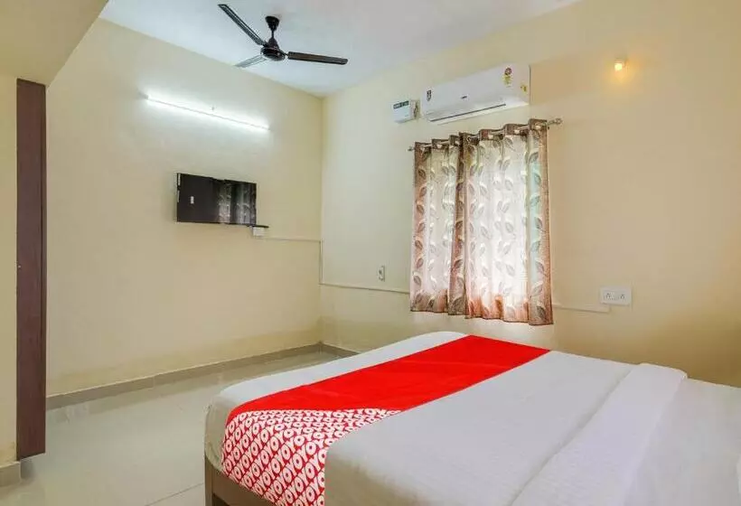 ホテル Oyo Flagship Srinivasa Residency