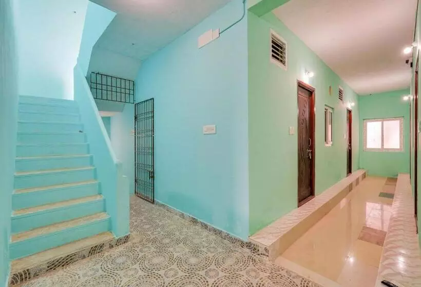 ホテル Oyo Flagship Srinivasa Residency