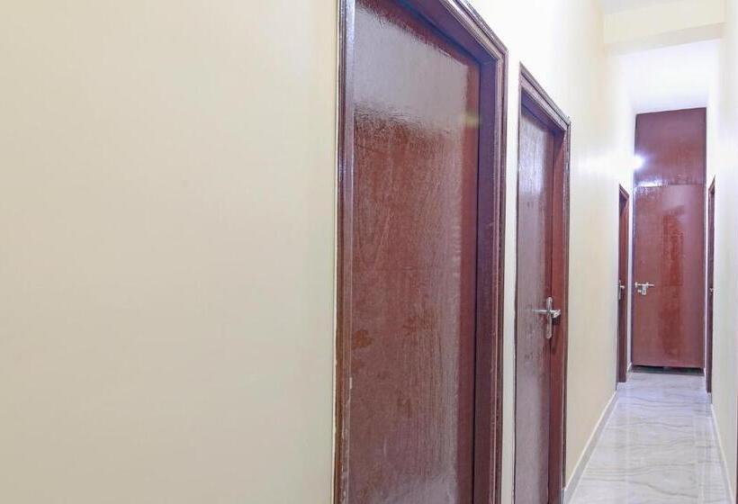 Hotelli Oyo The Glory