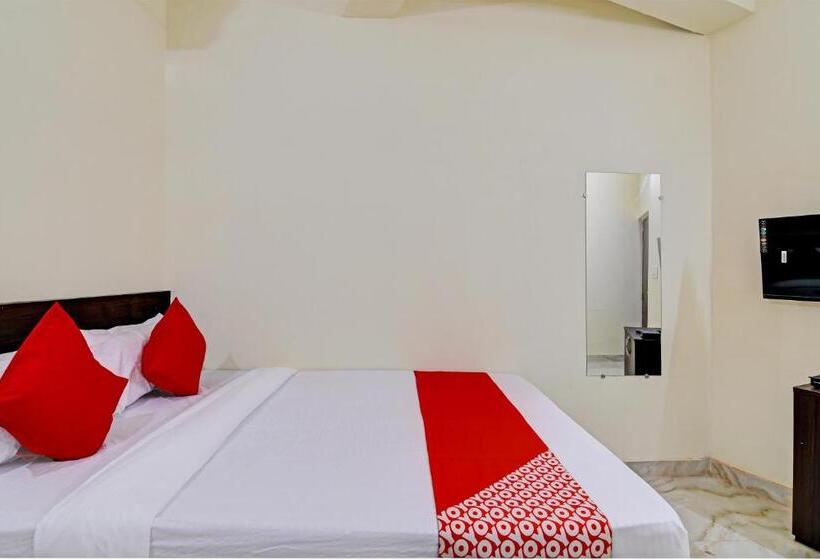 Hotelli Oyo The Glory