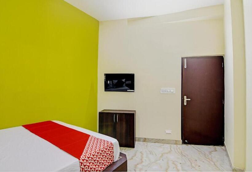 Hotelli Oyo The Glory