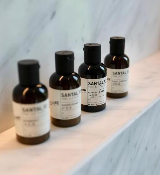 בית מלון כפרי Phoenix River Yixing