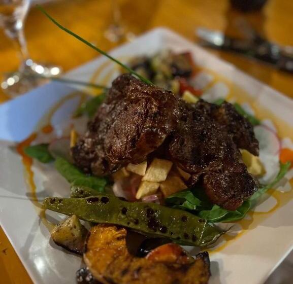 Отель Santa Clarita