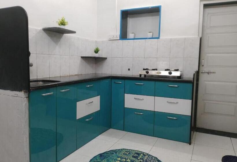 ペンション 2 Bhk Penthouse In Khar West With All Ammenties