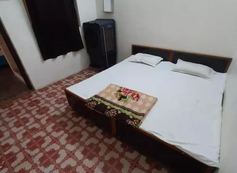 پانسیون Agrawal Guest House