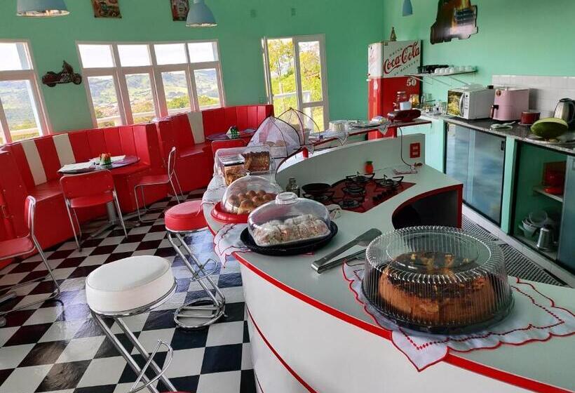 Пансион Casa Abacaxi, Vila Mágica