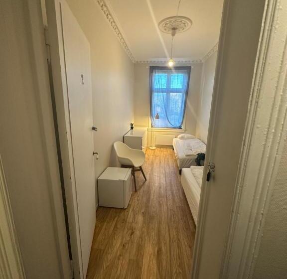 펜션 Center Apartments