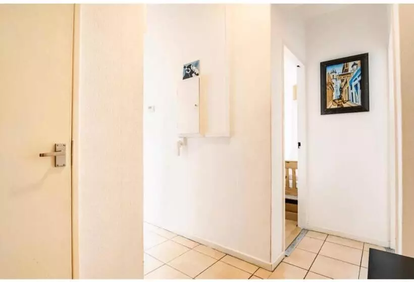 پانسیون Central London Flat Share