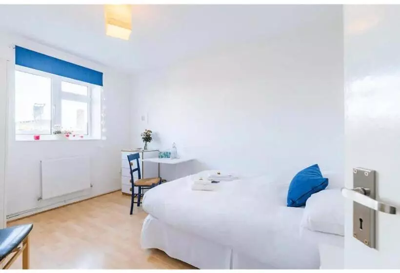 پانسیون Central London Flat Share