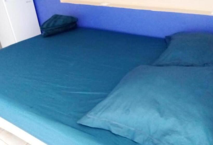 پانسیون Le Caferoom Club