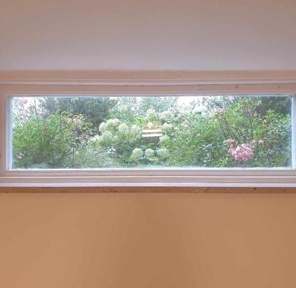 Пансион Peaceful And Friendly Semi Basement With 3 Bedrooms