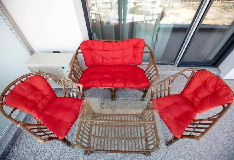 Studio Panoramic Sea On