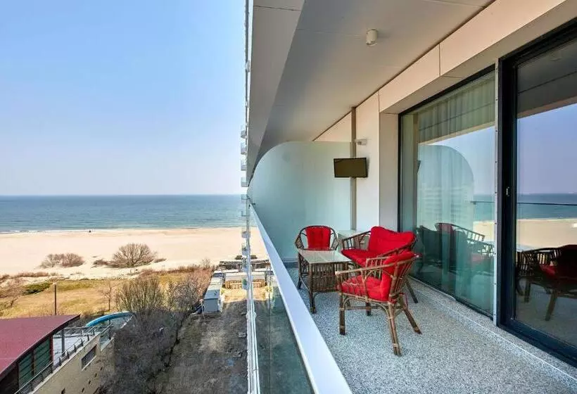 Studio Panoramic Sea On