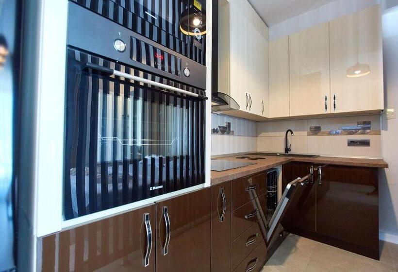 Studio Panoramic Sea On