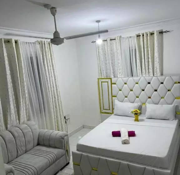 هاستل Chillhaushomes