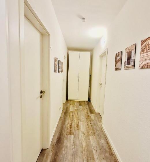 Общежитие Monteur Meer Deluxe