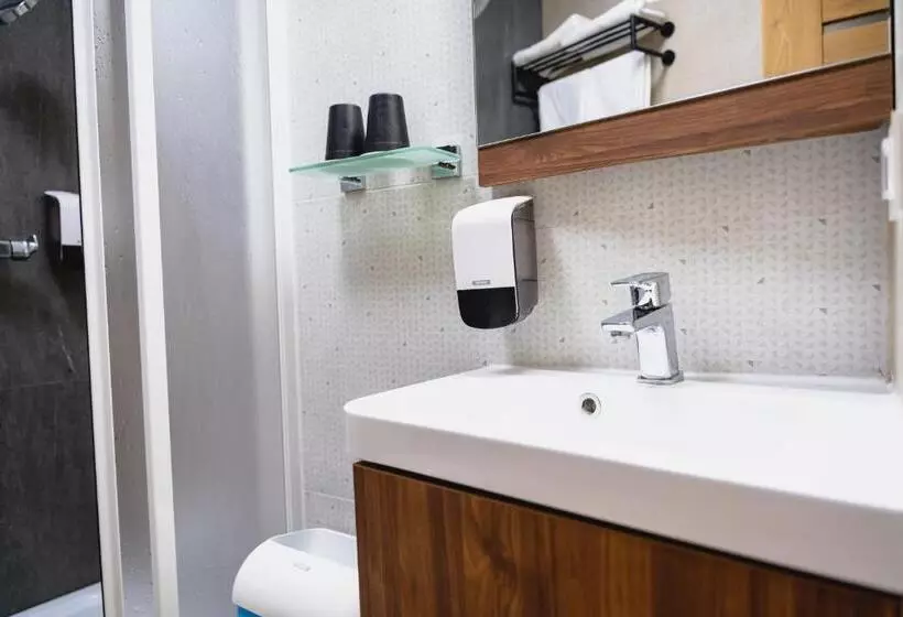 Aamiaismajoitus (B&B) Luby Panzió