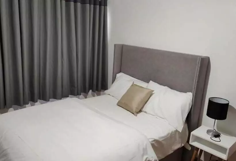 Aamiaismajoitus (B&B) Silver City