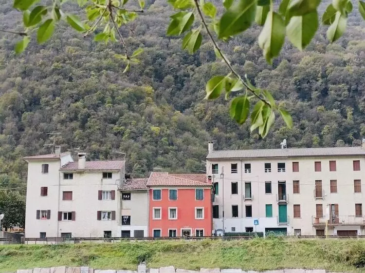 Borgo Lungofiume B&b