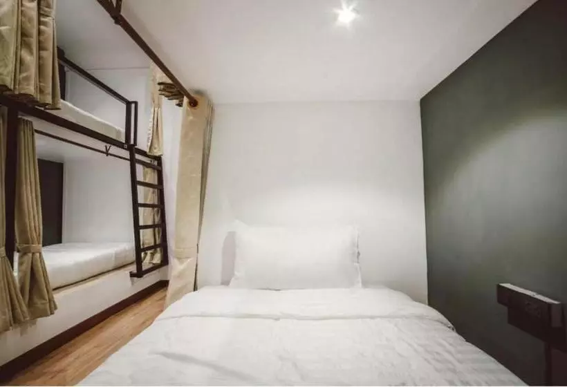 Dang Hostel