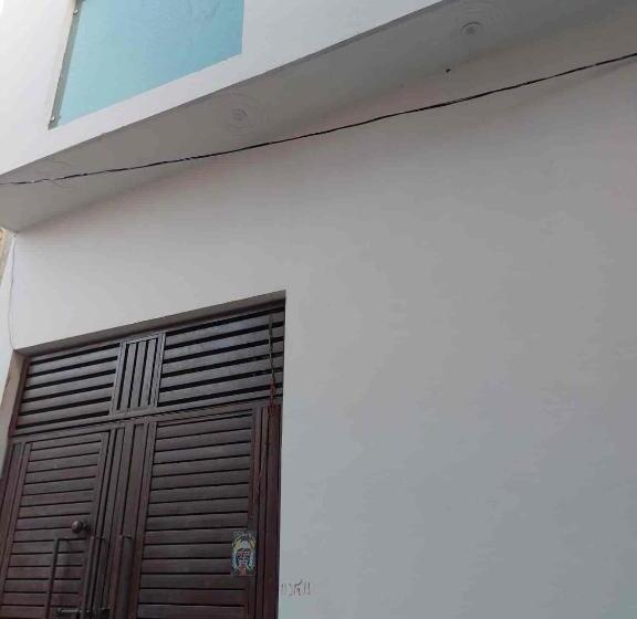 호텔 Apna Guest House And