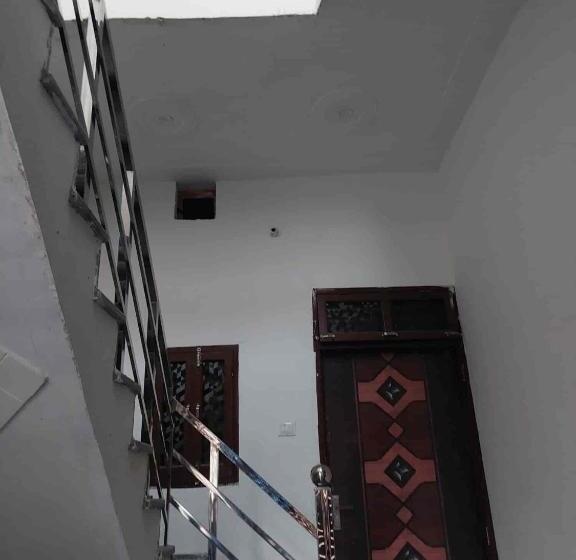 호텔 Apna Guest House And