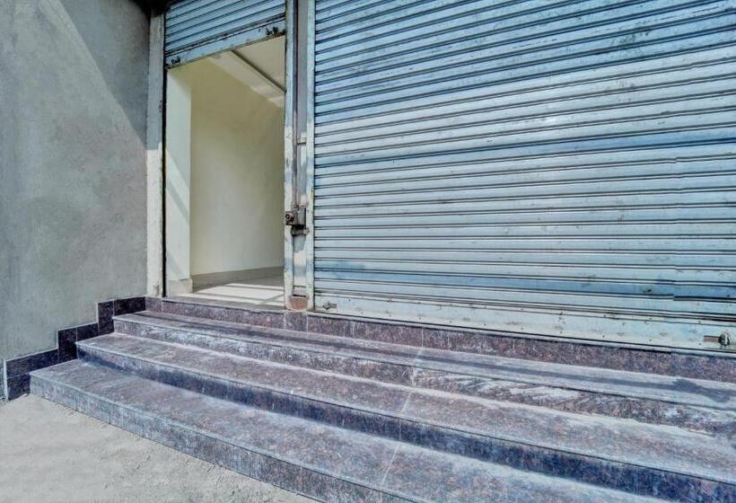 בית מלון כפרי O Oxy Queen Palace