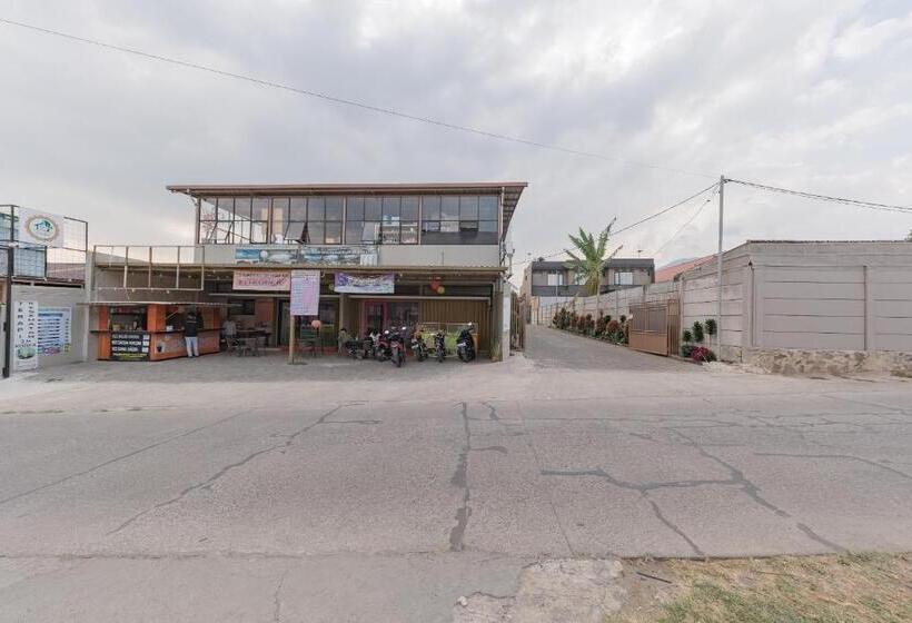 Otel Reddoorz Near Universitas Advent Indonesia