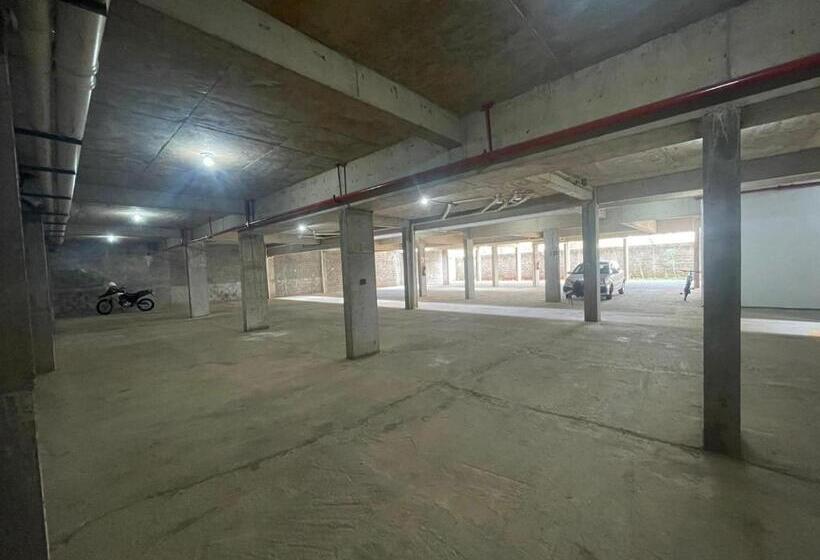 فندق Shalom Flat