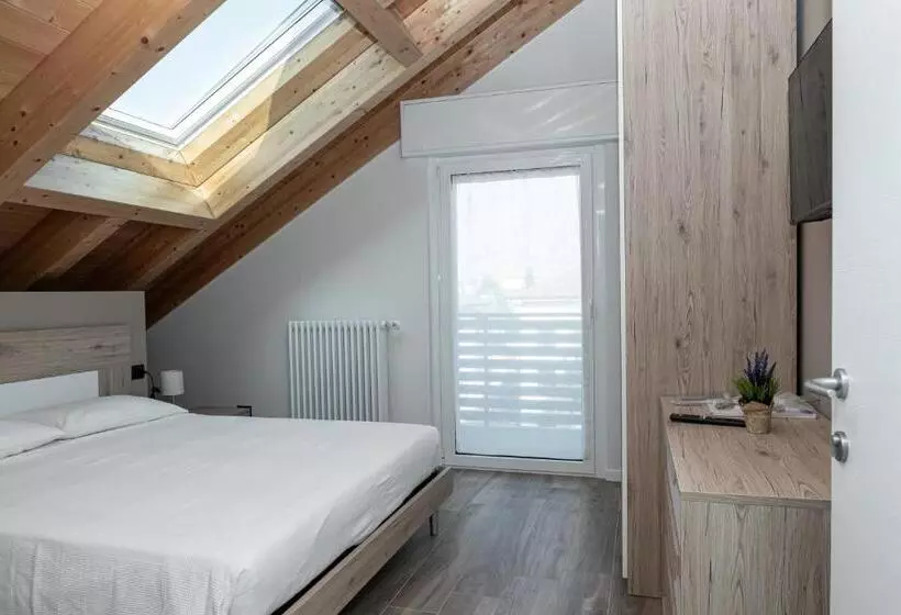 ペンション Affittacamere Bar Leo