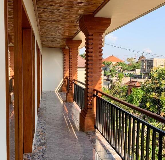 פנסיון Candra Loka Studio & Apartment By The Loka