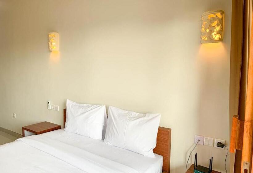 פנסיון Candra Loka Studio & Apartment By The Loka