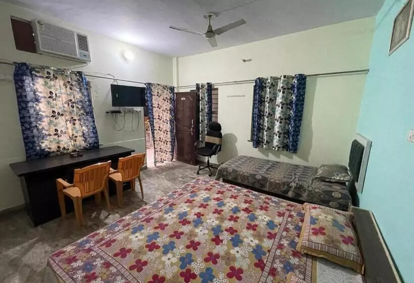 Majatalo Garg Complex Guesthouse