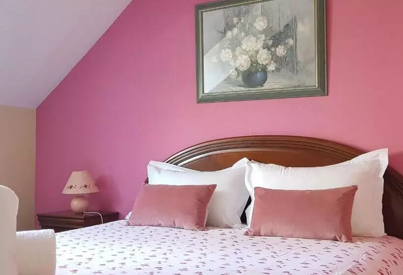 ペンション Maison D Hôtes Tranquille Près Du Mans Avec Piscine, Jardin, Parking Sécurisé, Et équipements Comple