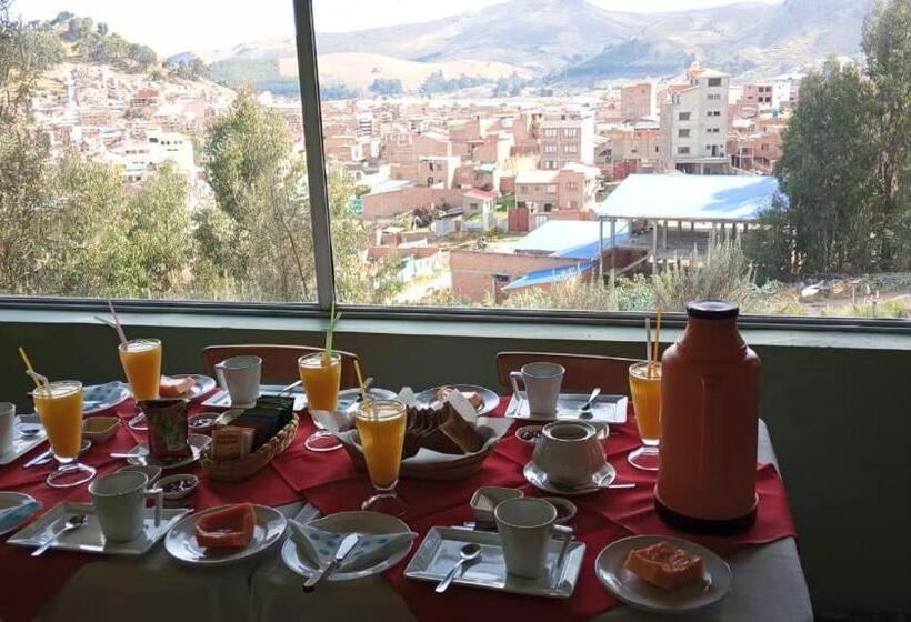 פנסיון Hostal La Chacarilla