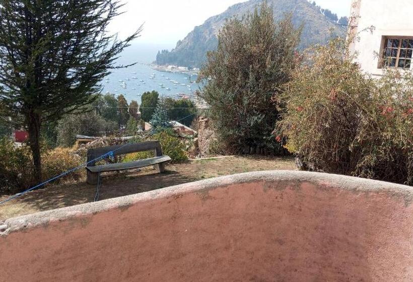 פנסיון Hostal La Chacarilla