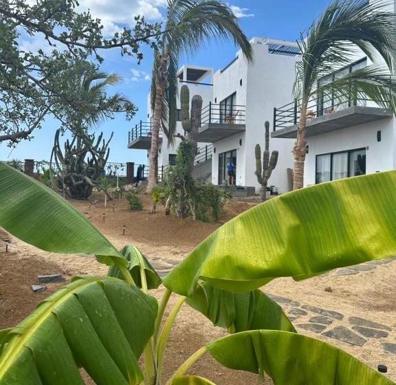 Villas Del Scarlet Cardones