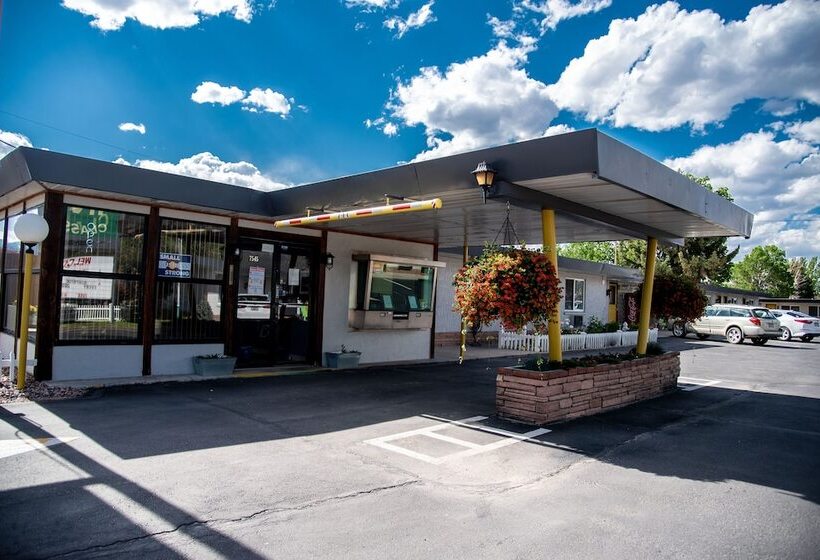 فندق American Classic Inn