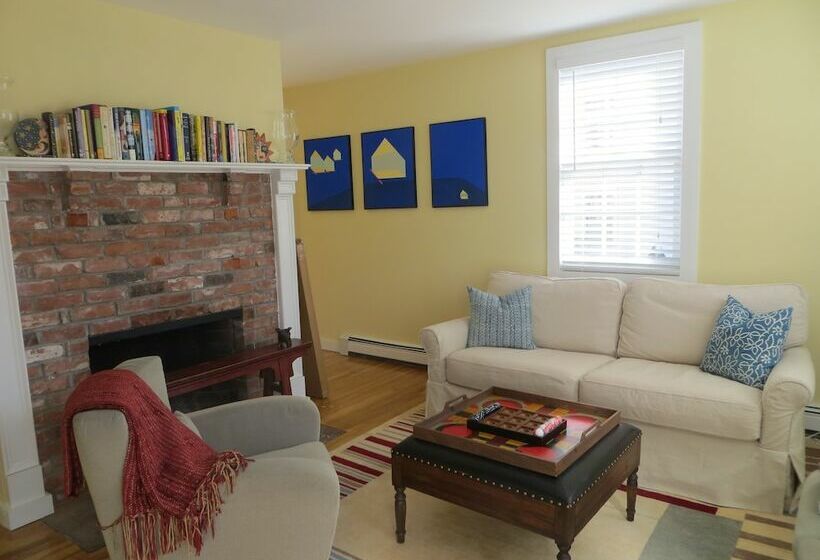 هتل Atlantic Light Inn