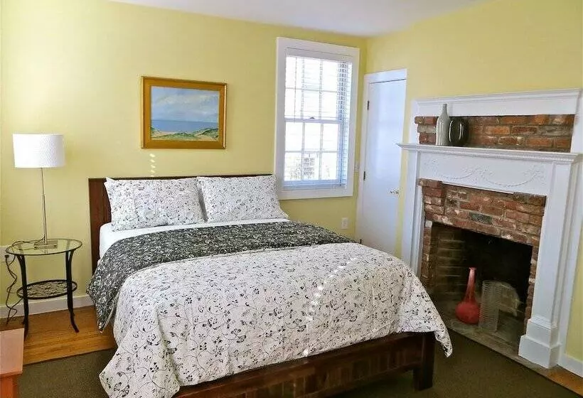 هتل Atlantic Light Inn