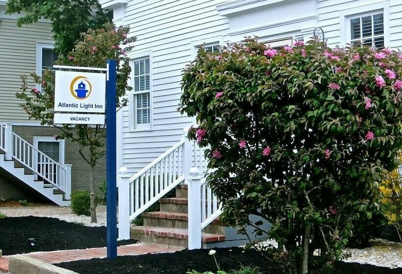 هتل Atlantic Light Inn