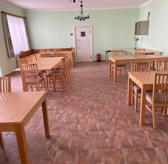 Отель Beherbergungsbetrieb Madle