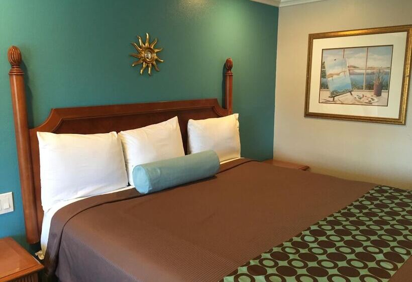 هتل Continental Lodge