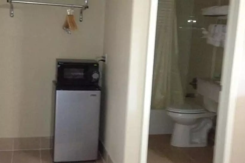 Hotelli Executive Inn Snyder