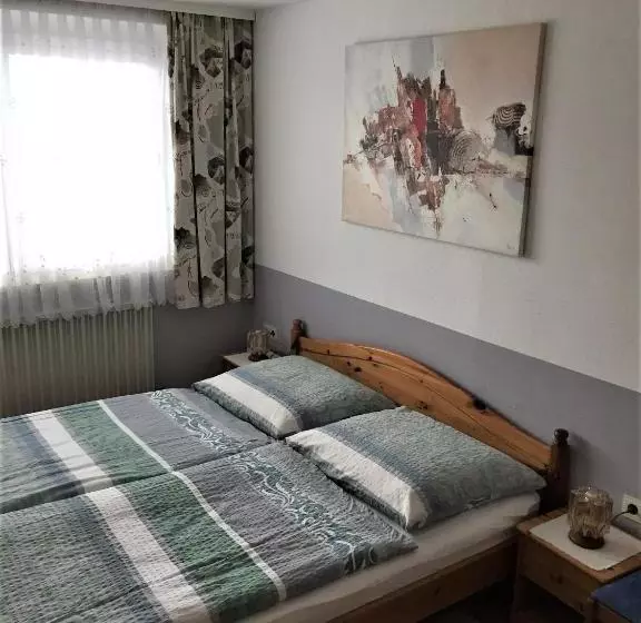 Hotelli Ferienhaus Schiemel