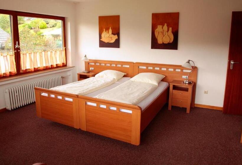 Отель Gasthof Westfeld