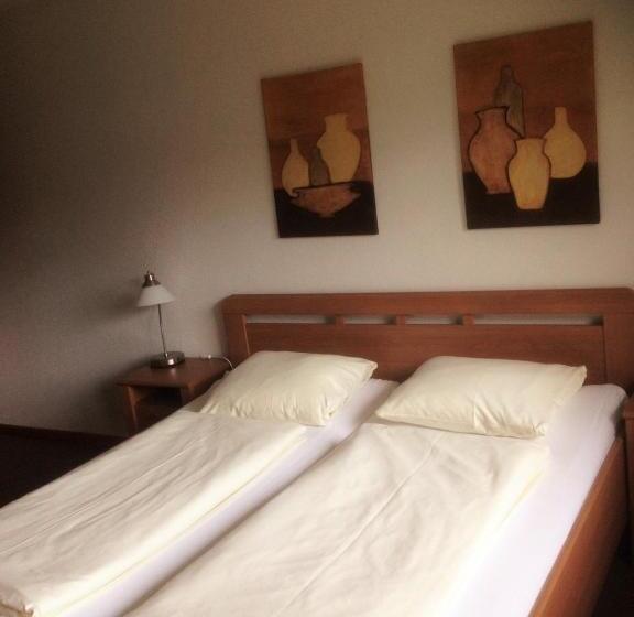 Отель Gasthof Westfeld