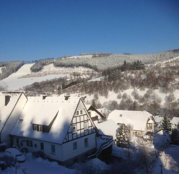 Отель Gasthof Westfeld